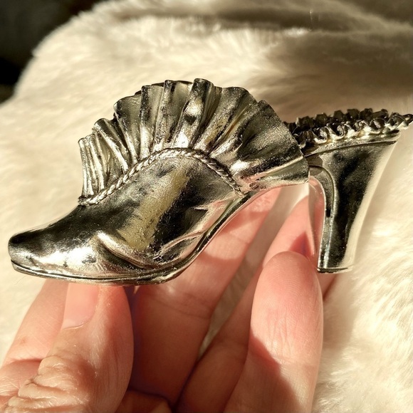 VICTORIAN Style Silver Tone Shoe Ornaments Set of 6 - Picture 14 of 16